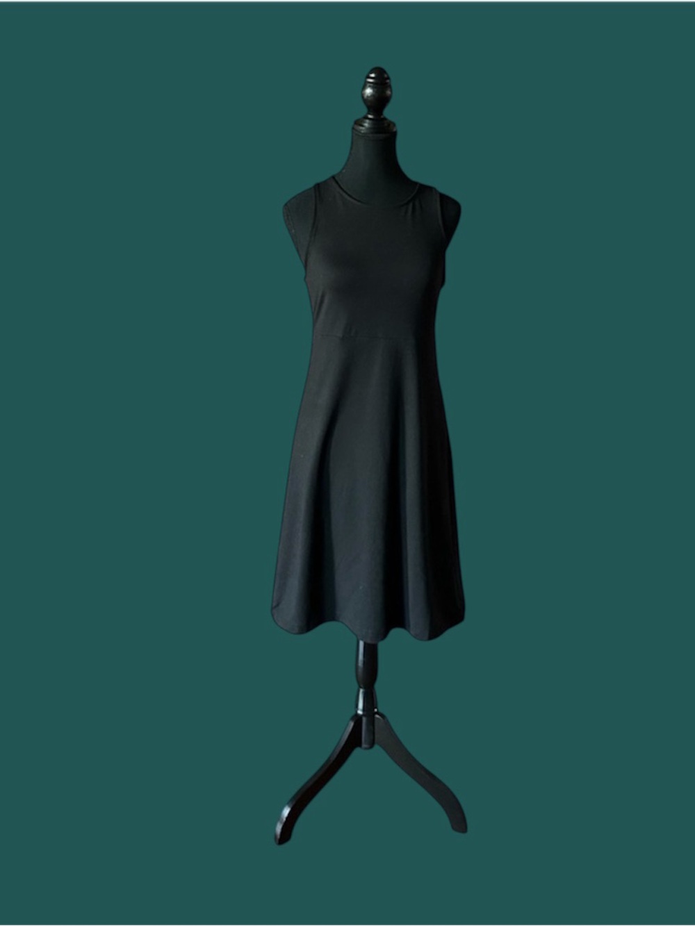 EDDIE BAUER black sleeveless dress